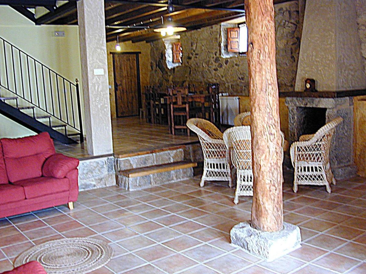 Casa Rural La Tablilla Y La Terraza Navalperal de Tormes ภายนอก รูปภาพ