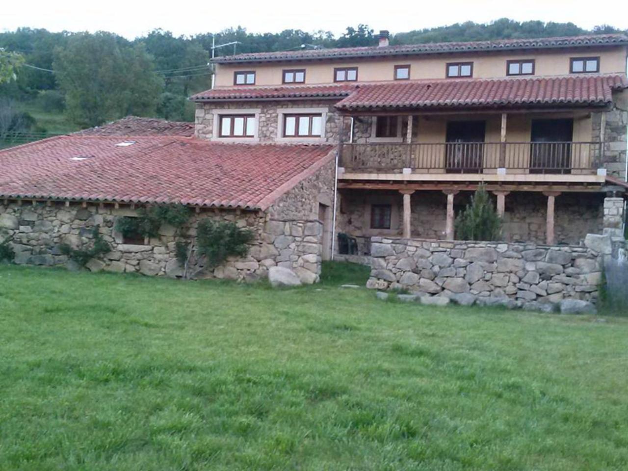 Casa Rural La Tablilla Y La Terraza Navalperal de Tormes ภายนอก รูปภาพ