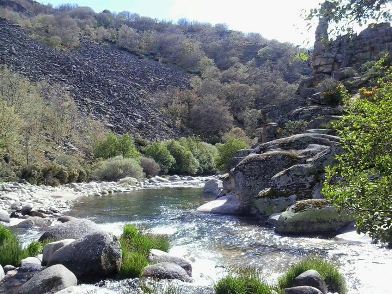 Casa Rural La Tablilla Y La Terraza Navalperal de Tormes ภายนอก รูปภาพ